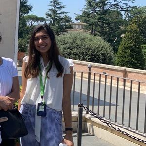 Meet your Posher, Divya